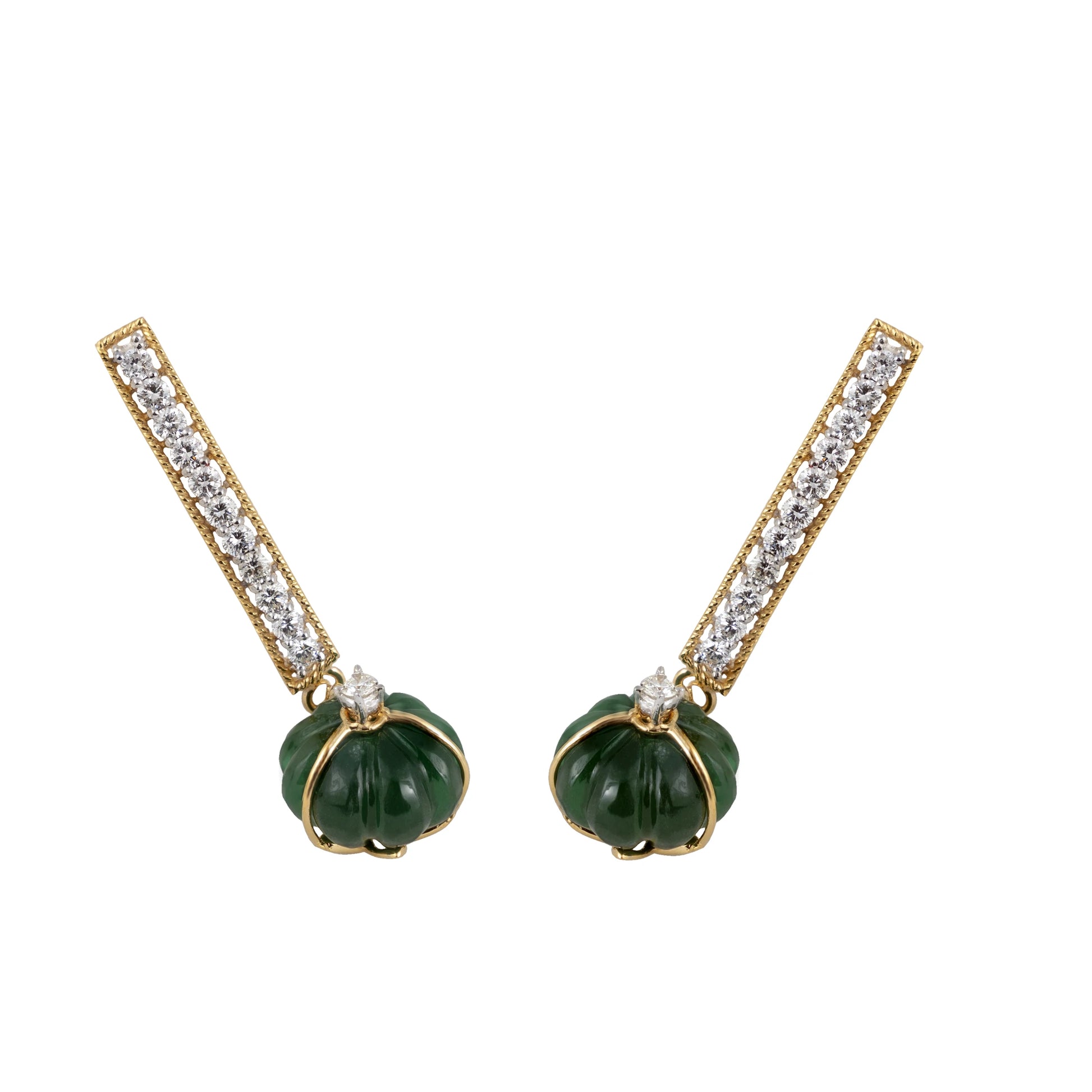 3d_carved_green_stone_diamond_earing