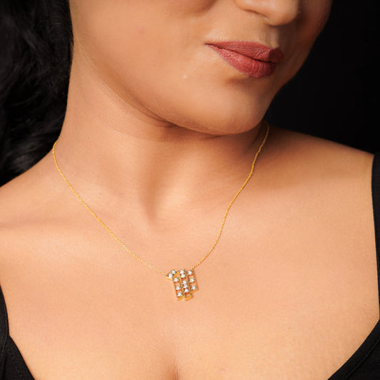 lamarquem_array_of_diamond_pendant