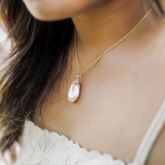 Diamond Engraved Pearl Pendant E