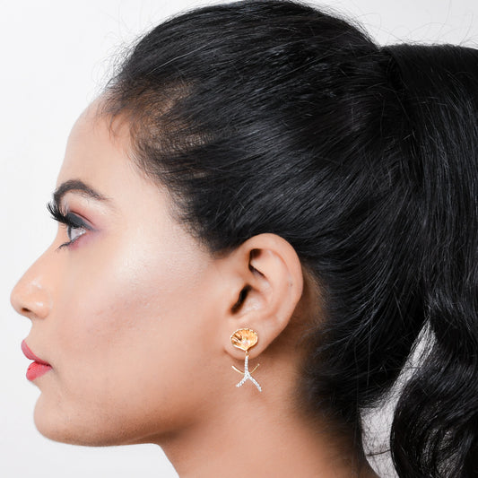 lamarquem_drop_of_rain_diamond_earrings