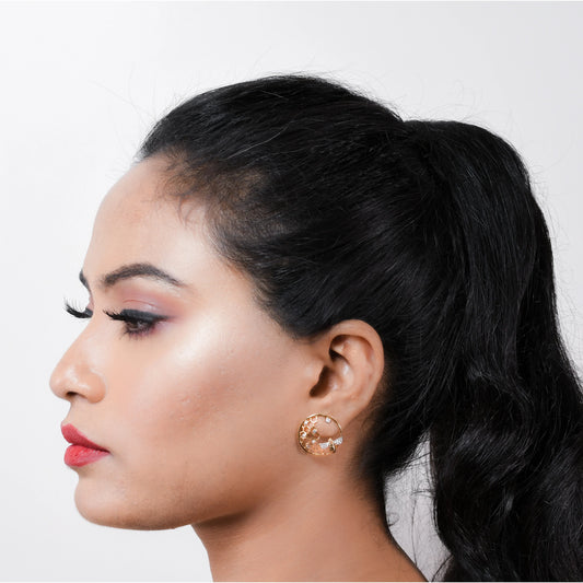 lamarquem_flying_queen_bee_diamond_earrings