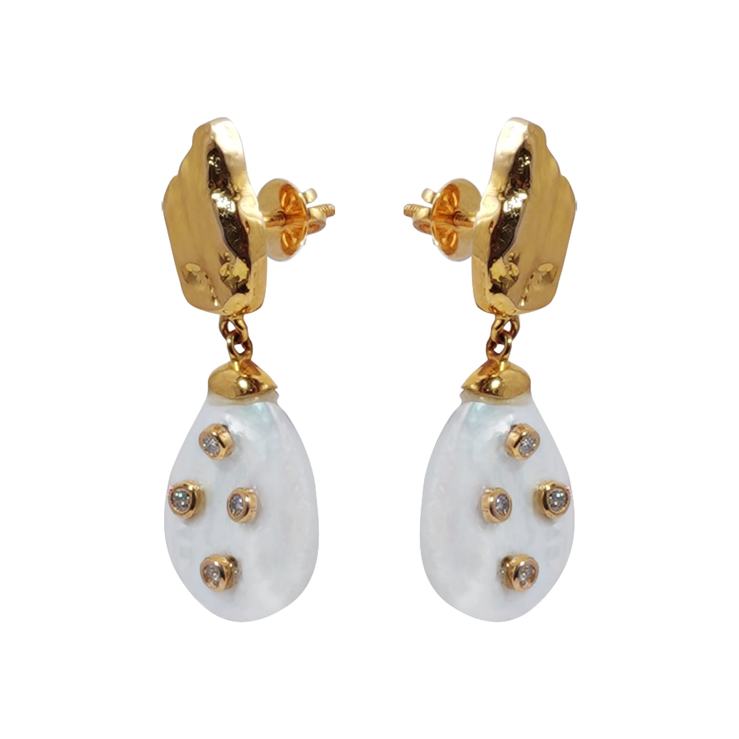 Golden Bliss Pearl Earrings D