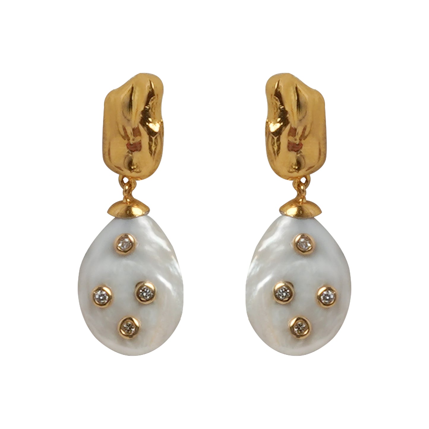 Golden Bliss Pearl Earrings A