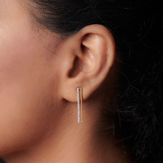 lamarquem_twisted_diamond_earrings