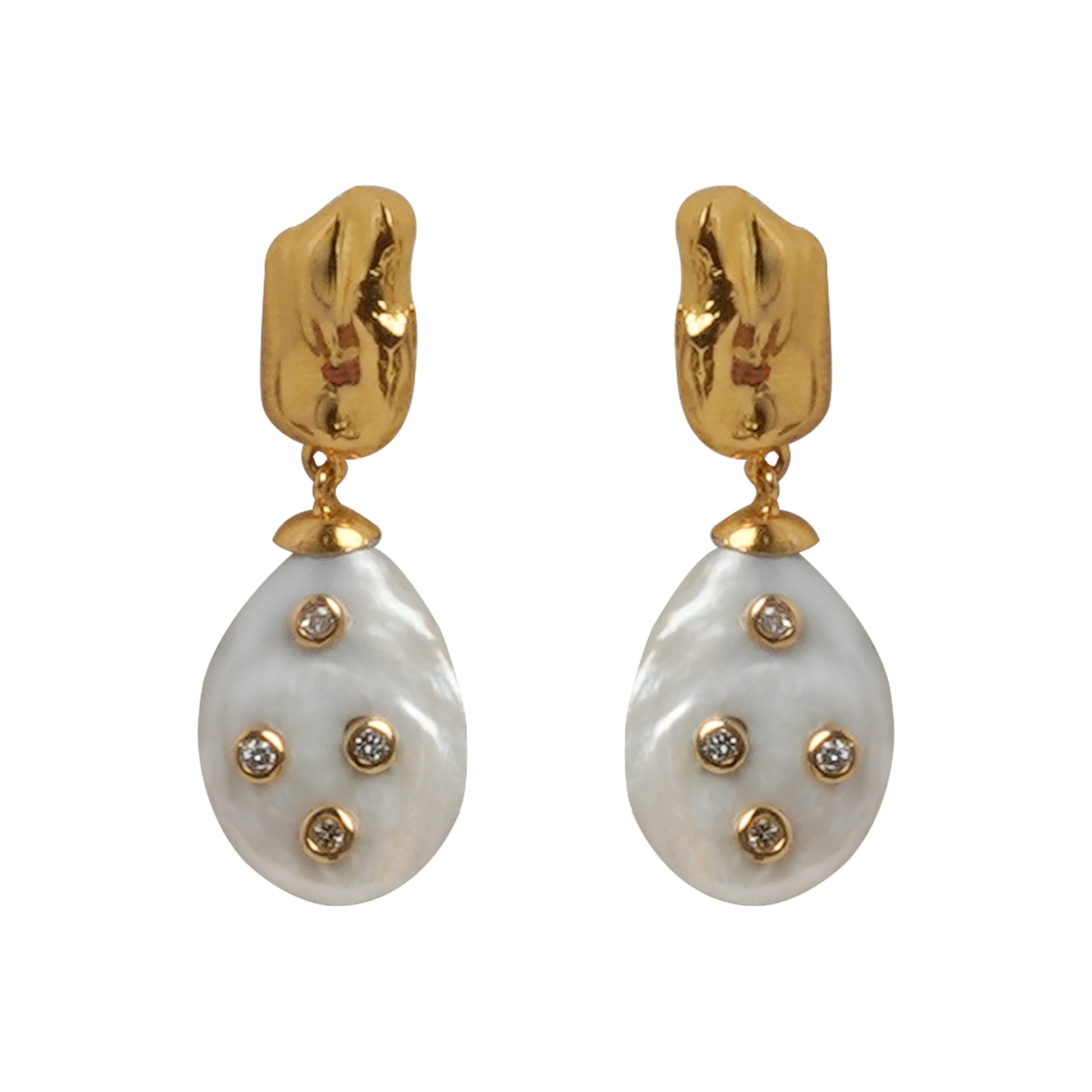Golden Bliss Pearl Earrings A