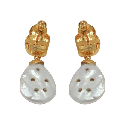 Golden Bliss Pearl Earrings C